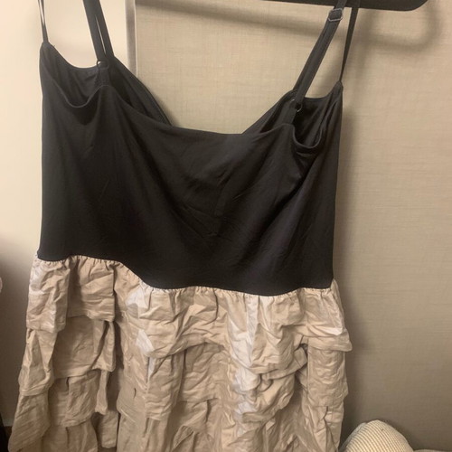 H&M dress like new, black bust with beige-khaki ruffles