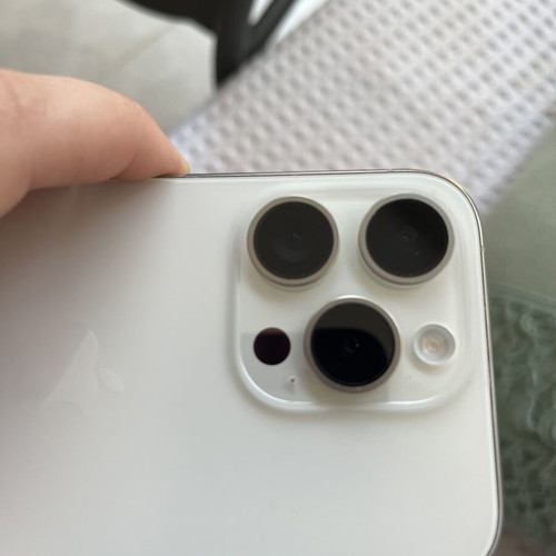 iPhone 15 Pro 128GB White Titanium used, battery 88%