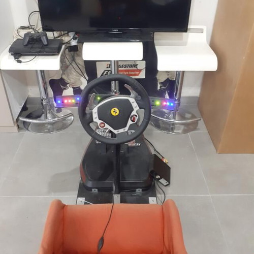 F1 Simulator with Wireless Ferrari Steering Wheel and PS3 Console