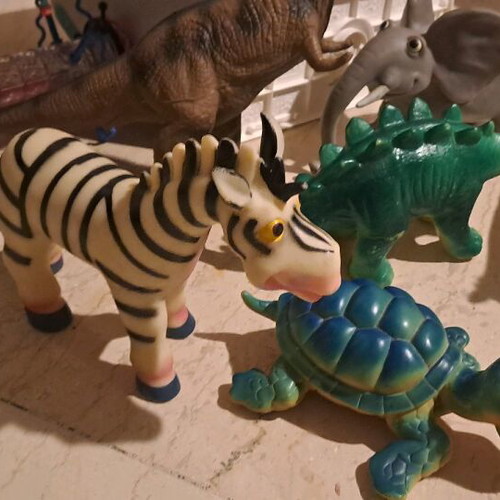 Plastic animals pack of 6 like new