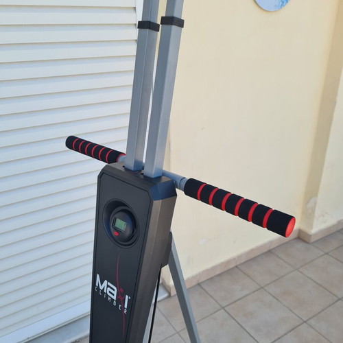 Maxi Climber vertical climbing exercise machine, like new