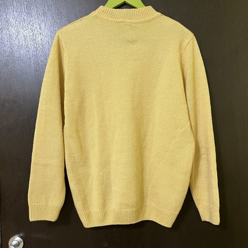 Mockneck yellow knit sweater like new
