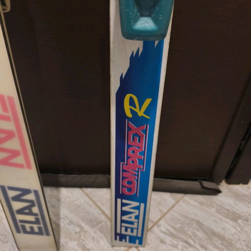 Elan Comprex R 168cm skis used with 2 Salomon and Scott batons