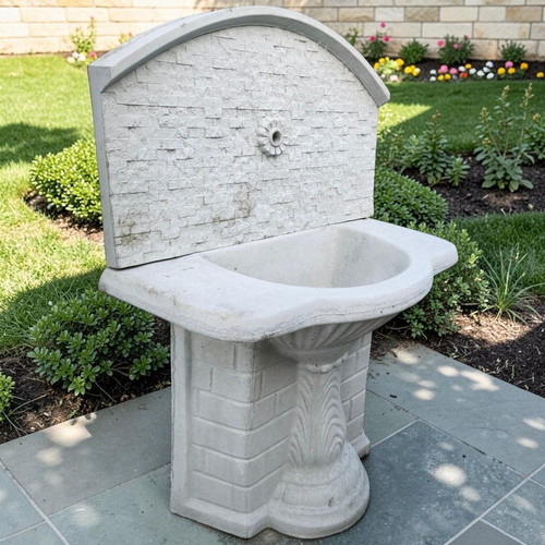 Garden fountain Veselina new, outdoor concrete wall sink
