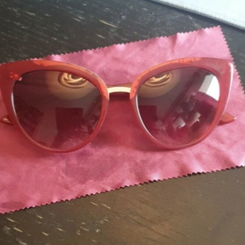 El Greco handmade sunglasses like new, red