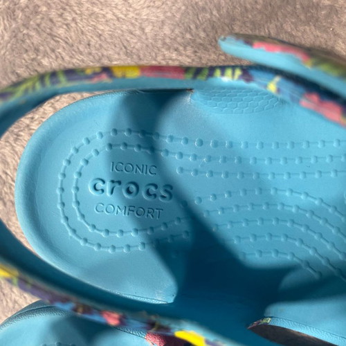 Crocs kids sandals / water shoes Size 25 - 26