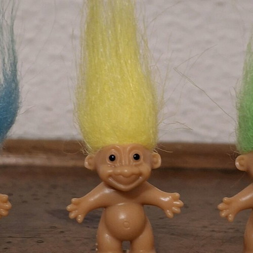 Set of 4 Vintage Trolls Russ 1992 like new