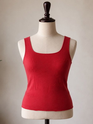 Red sleeveless top elastic knit like new, size L