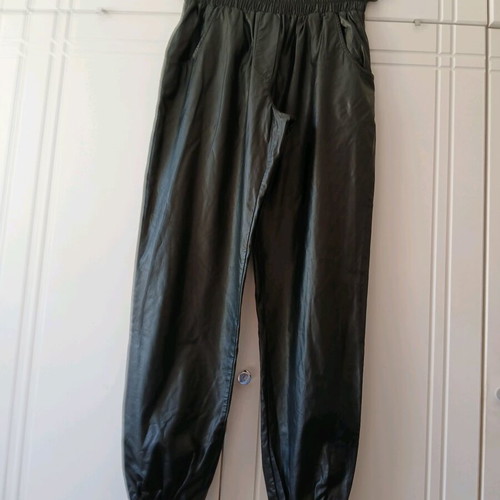 Leather women's pants black, like new, size S