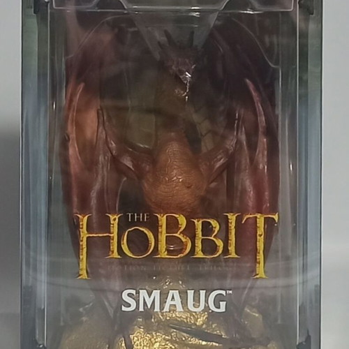 The Hobbit Smaug 7'' Statue with Acrylic Case new