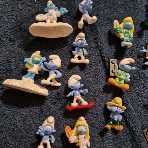 Smurfs Kinder pack used