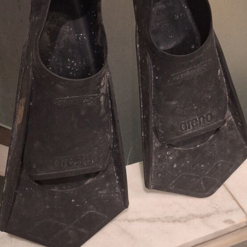 Arena men's swim fins used, size 45-46