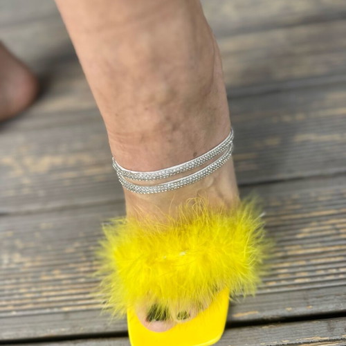 Glamour shoes size 40 new with feathers and rhinestones yellow