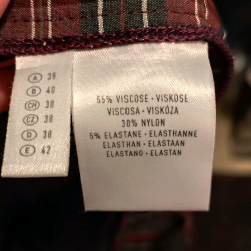 Checked pants used, size M, black and red