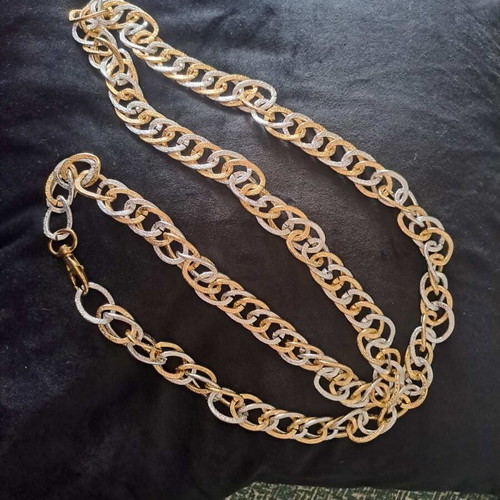 Chain used, long in excellent condition
