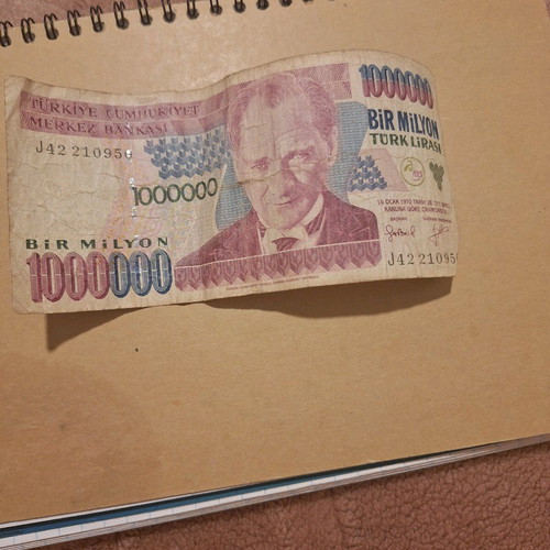 1000000 Turkish lira banknote like new