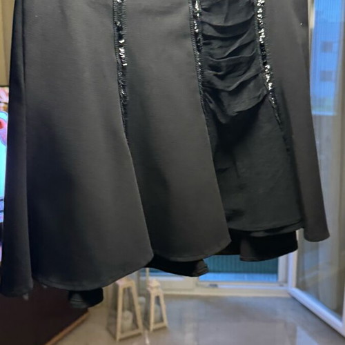Mini skirt with sequins like new, black, size S