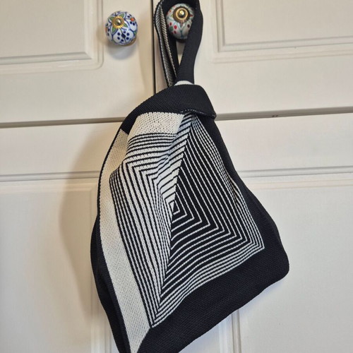 White-Black Knit Bag New, Handheld