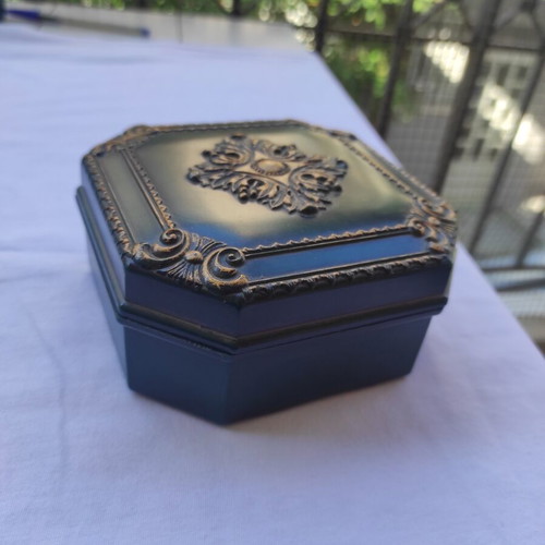 Vintage octagonal jewelry box, dark green, baroque style