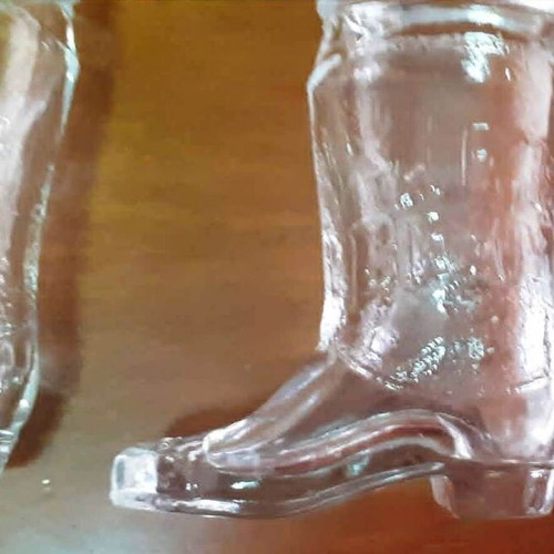 Jim Beam Collectible Shot Glasses Set of 2 Like New