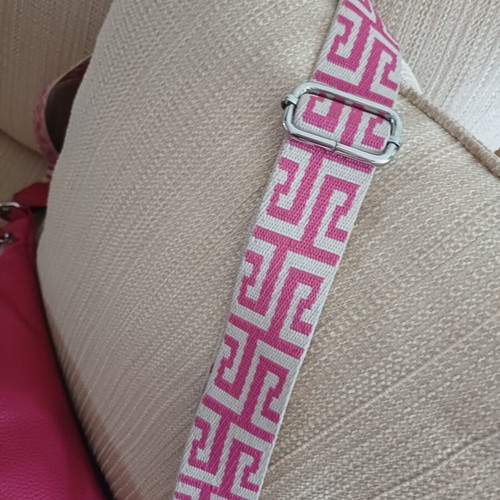 2R Bags Firenze Fanny Pack Belt Bag in Bright Fuchsia Like New