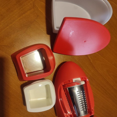 Cheese grinder new with airtight lid and storage container