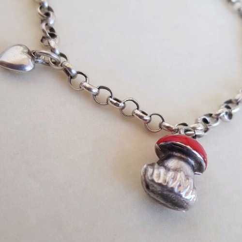 Silver 925 bracelet used with mushrooms and hearts