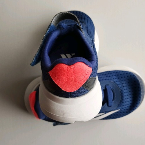 Βρεφικά παπούτσια Adidas νούμερο 23 σαν καινούργια, μπλε και άσπρα