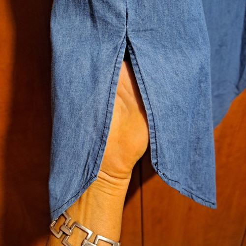 Denim sleeveless shirt like new, size S, blue