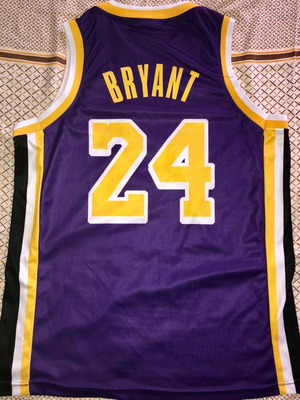 Φανέλα Kobe Bryant L.A. Lakers σαν καινούργιο, μέγεθος Small
