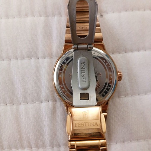 Festina women's watch with rose gold steel bracelet and zircon crystals