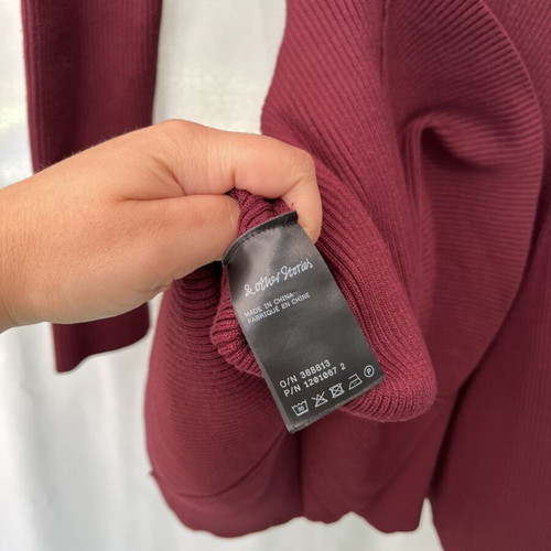 & Other Stories Dress used, size XS, maroon ribbed fit-and-flare