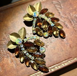 Statement earrings with stones like new