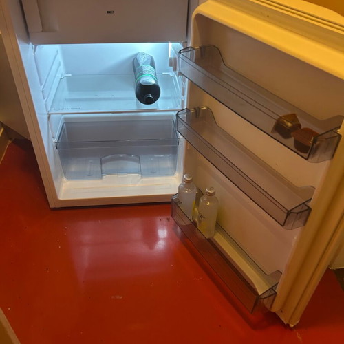 Mini Bar Refrigerator Nurfelt SDS-85W like new