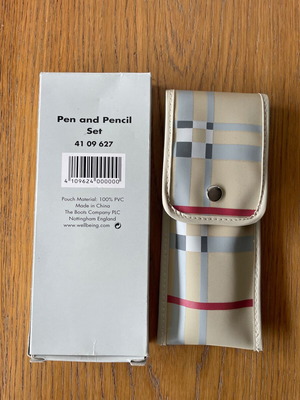 Pen and mechanical pencil set with pouch new