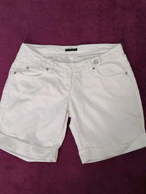 Sisley women's bermuda white like new, size S