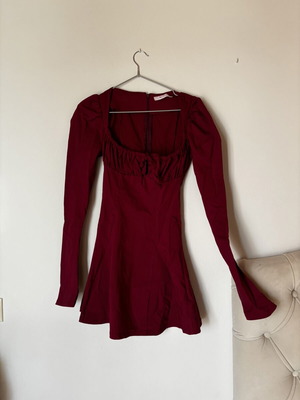 Decoro κόκκινο κοντό φόρεμα με δέσιμο μπροστά, one size XS-M