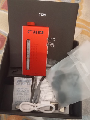 Rechargeable Mini Radio with Three FM Bands