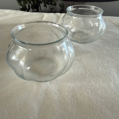 Deco bowls set of two, barely used