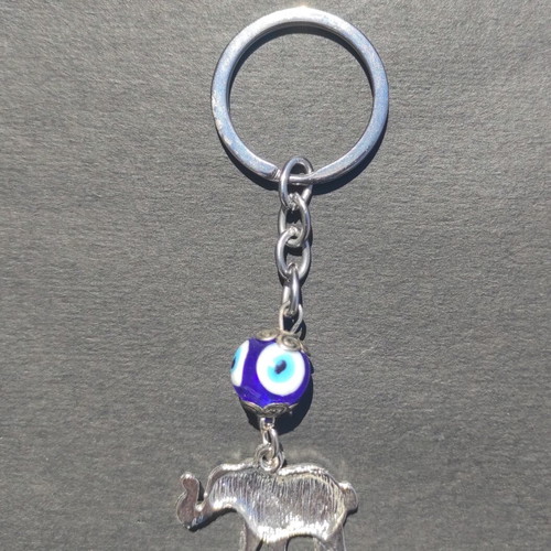 Keychain accessory like new with ring