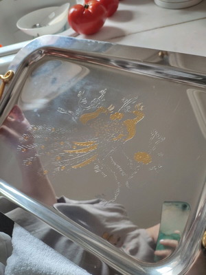 Δίσκος Inox διακοσμητικός vintage με επιχρυσωμένες λεπτομέρειες σαν καινούργιος