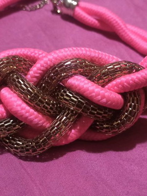 Necklace like new