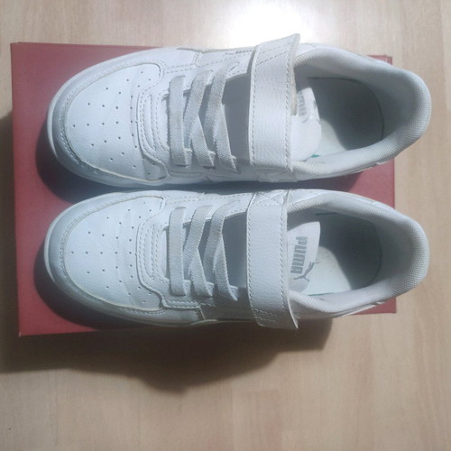 Puma Caven 2.0 kids shoes like new, white, size 35