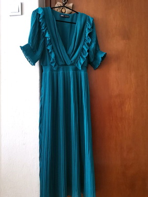 Zara women's dress new, green, size L