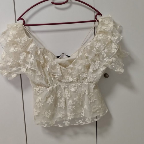 Zara cream romantic floral top, medium size