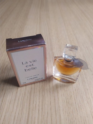 Lancome La Vie Est Belle Eau de Parfum μίνι 4ml