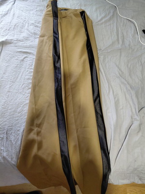Benissimo women's pants camel color like new, size medium