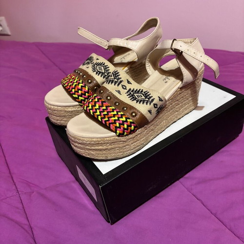 Summer platform sandals size 36 like new, multicolor and beige