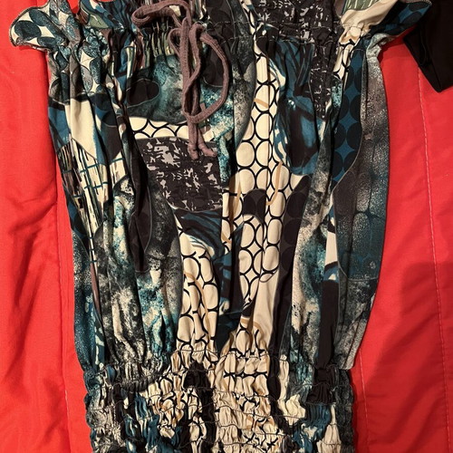 Blouse like new, size S, multicolor
