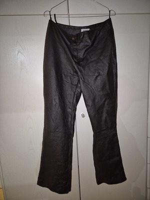 Biba leather pants flare hem size L like new, black